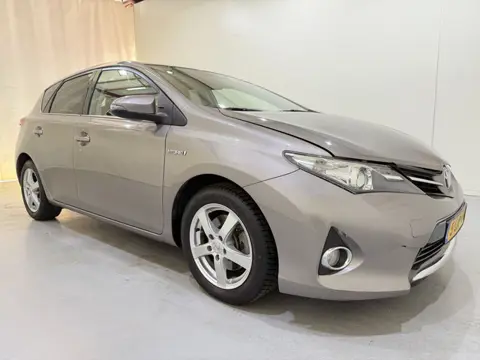 Toyota Auris HB 1.8 Hybrid Clima/Navi (bj 2013, automaat)