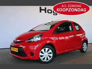 Toyota Aygo 1.0 VVT-i Now Airco Elektrisch Pakket! 1e Eigenaar! Dealer Onderhouden! Inruil Mogelijk!