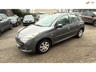 Peugeot 206 + 1.4 XS Inruil koopje Nieuwe koppeling APK TOT 08-2026