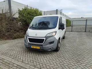 Peugeot Boxer 330 2.2 HDI 2015 EURO 5 Airco (bj 2015)