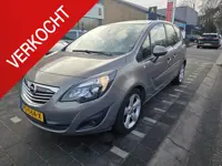 Opel Meriva 1.4 Turbo Edition 5 deurs, airco, stoel en stuurverwarming, sportvelgen, cruise control,