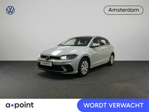 Volkswagen Polo 1.0 TSI Life 95 pk Automaat (DSG) | Navigatie | Parkeersensoren | Stoelverwarming | 