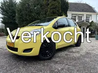 Toyota Yaris 1.3 VVTi Aspiration / 5 Drs. / Navi. / Airco / 2e Eigenaar