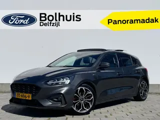 Ford Focus EcoBoost ST Line Business | LED | Panodak | 18-inch | Winter Pack | Adapt. Cruise | Keyle