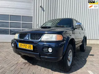 Mitsubishi Pajero Sport 2.5 TD Intense - Geen Vermogen - Rookt - Schade