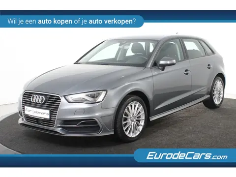 Audi A3 Sportback 1.4 e-tron PHEV Attraction Pro Line plus *Navigatie*PDC*Stoelverwarming*