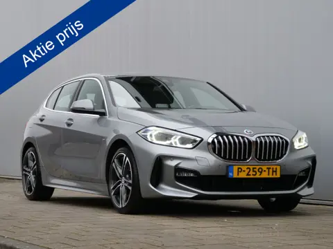 BMW 1-serie 116i Business Edition Plus 109 Pk AKTIEPRIJS VAN € 23.450,- VOOR