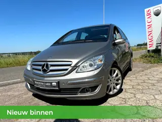Mercedes-Benz B-klasse 200 Turbo AUTOMAAT AIRCO XENON NW APK PANO NAVI SCHERM LEDER VELGEN