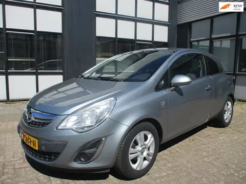 Opel Corsa 1.2-16V Selection