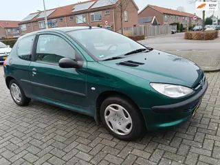 Peugeot 206 1.4 XR