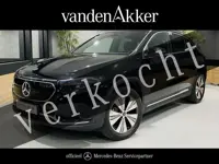 Mercedes-Benz EQA 250 // 18" Velgen // Privacy Glass // Easy pack achterklep // Dodehoekassistent //