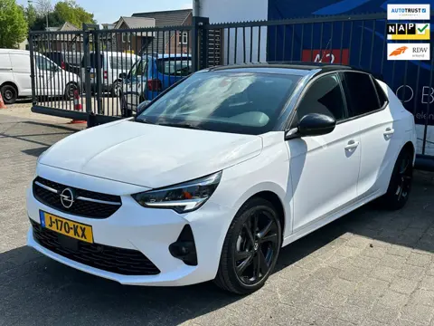 Opel Corsa 1.2 GS Line / KEYLESS / APPLE CARPLAY / CRUISE CONTROL / NAP!!