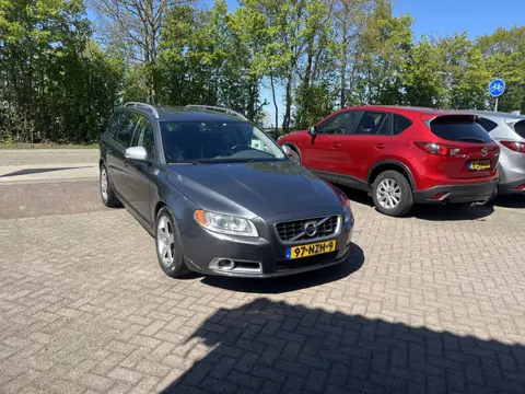 Volvo V70 2.0T R-Edition TREKHAAK AUTOMAAT STOELVERWARMING LEER