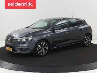Renault Mégane 1.3 TCe Bose | Camera | Carplay | Park Assist | Navigatie | Half leder | Keyless | Cl