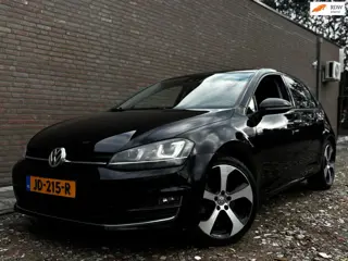 Volkswagen Golf 1.4 TSI ACT Highline | Navi | Pano | Stoelverwarming