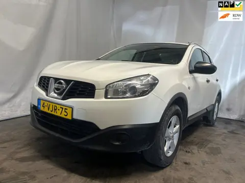Nissan Qashqai+2 1.5 dCi Visia - Schade