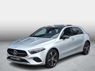 Mercedes-Benz A-klasse 250 e | Panoramadak | Night Pakket | MULTIBEAM LED Koplampen | Apple CarPlay 