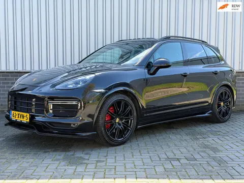 Porsche Cayenne 4.8 S |Camera|Luchtvering|Pano|Dodehoek|2019 Model|