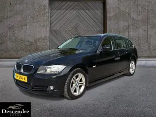 BMW 3 Serie Touring 318i Corporate Lease Luxury Line