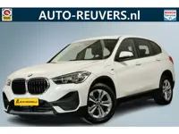 BMW X1 xDrive25e / Navigatie / DAB (bj 2022, automaat)