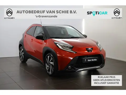 Toyota Aygo X VVT-i MT Envy JBL | Carplay | Lichtmetaal | Two-tone | Android auto