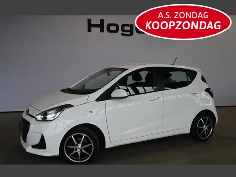 Hyundai i10 1.0i Comfort NAP! Airco Cruise Control Rijklaarprijs! Inruil Mogelijk!