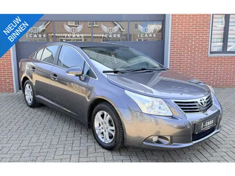 Toyota Avensis 1.8 VVTi Dealer onderhouden PDC NAVI