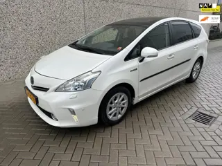 Toyota Prius Wagon 1.8 Dynamic Business 96g 7 PERSON PANO