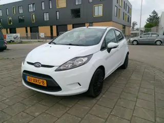 FORD FIESTA 1.25 CHAMPION