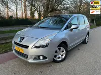 Peugeot 5008 1.6 THP Style 7p. Clima Pano