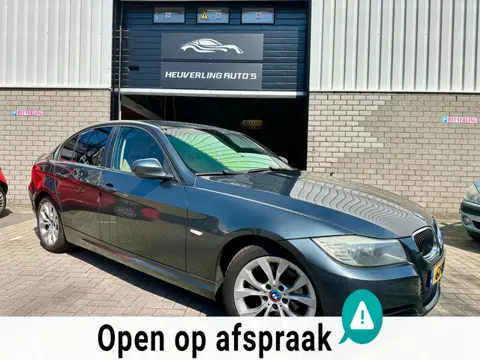 BMW 3-serie 318i Business Line | Automaat | Navi | Cruise | PDC