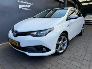 TOYOTA AURIS 1.8 HYBRID Executive GO Camera Keyless Navigatie 