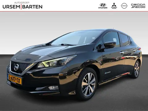 Nissan Leaf Acenta 40 kWh | Automaat | Adaptive Cruisecontrol | Achteruitrijcamera | Navigatie | 270