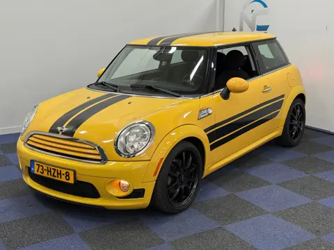 Mini Mini 1.6 Cooper Pepper / MOOIE UITVOERING / NIEUWE APK