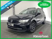 Volkswagen Tiguan 1.4 PHEV Life Edition Automaat | Pano dak | Elek. Trekhaak | Navi | ACC | P. Senso