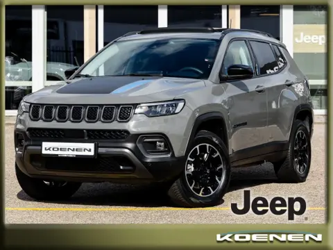 JEEP COMPASS 4XE 240pk PHEV Trailhawk Autom. PANO / CLIMA / ADAP. CRUISE