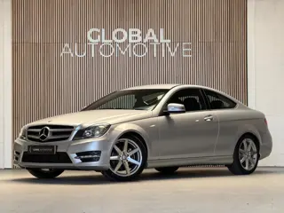 Mercedes-Benz C-klasse Coupé 180 AMG - NAVI - CLIMATE - PDC