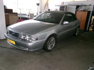 Volvo C70 Convertible 2.0 T AUTOMAAT - LEER (bj 2004)
