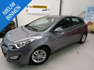 Hyundai i30 1.6 GDI i-Vision Airco Automatisch | Lichtmetalen velgen | Parkeersonsoren | Navi | Cv o