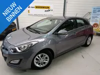 Hyundai i30 1.6 GDI i-Vision Airco Automatisch | Lichtmetalen velgen | Parkeersonsoren | Navi | Cv o
