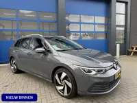 Volkswagen Golf Variant 1.5 eTSI 131pK Automaat/ App-Connect/ Stoel & stuurverwarming/ Life Business