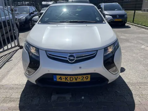 Opel Ampera 1.4 Handel/export geeft storing maar rijdt en loopt goed zie foto’s