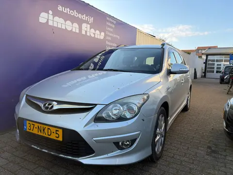 Hyundai I30 CW 1.6i i-Motion*EXPORT*