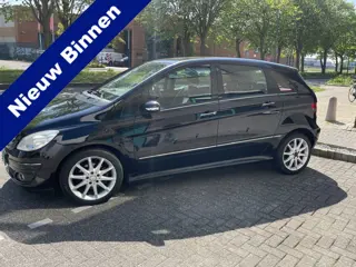 Mercedes-Benz B-Klasse 200 Sport Tourer | 3 MND GARANTIE| APK T/M 11/05/27 | STOELVERWARMING LM VELG