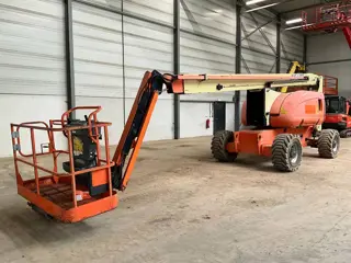 JLG 800 AJ (bj 2013)