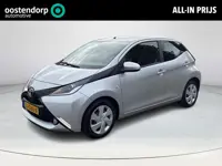 Toyota Aygo 1.0 VVT-i x-play | Achteruitrijcamera | Airco