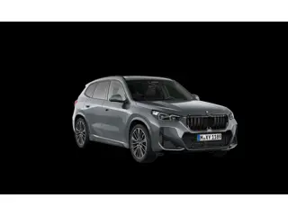 BMW X1 sDrive18i | M-Sport | Live Cockpit | Panorama | Alcantara/Leder | Memory | H&K | Camera | Hea