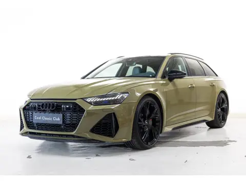 Audi RS6 C8 - Taktikgrün exclusive - Dealer Service - Full Option -