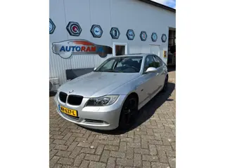 BMW 3-serie 325i Executive