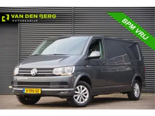 Volkswagen Transporter 2.0 TDI L2 Highline 150PK AUT. TREKHAAK, VOORRUIT VERWARMING, NAVI, CRUISE, L